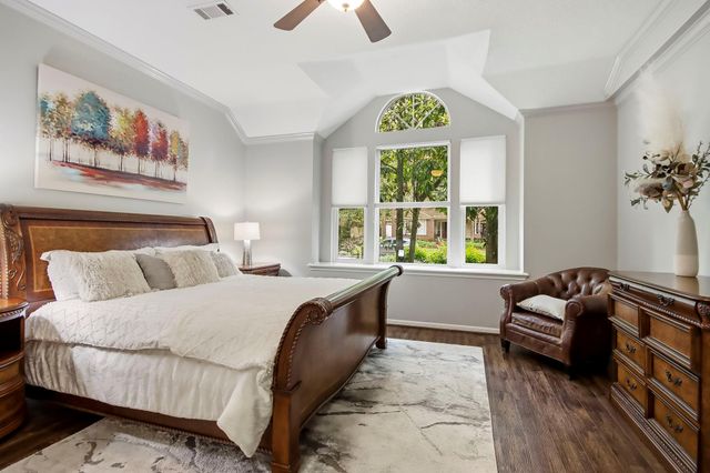 38 Sky Terrace Place, The Woodlands, TX 77381