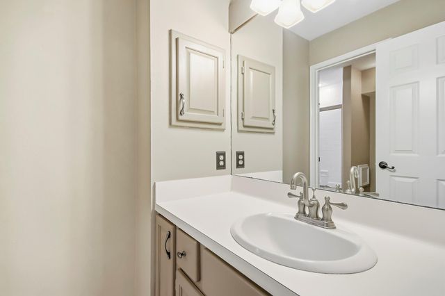 38 Sky Terrace Place, The Woodlands, TX 77381