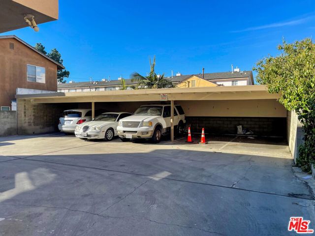 915 Enterprise Avenue, Inglewood, CA 90302