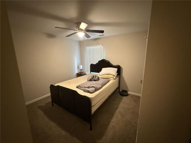 2182 Fall Creek Lodge, Loganville, GA 30052