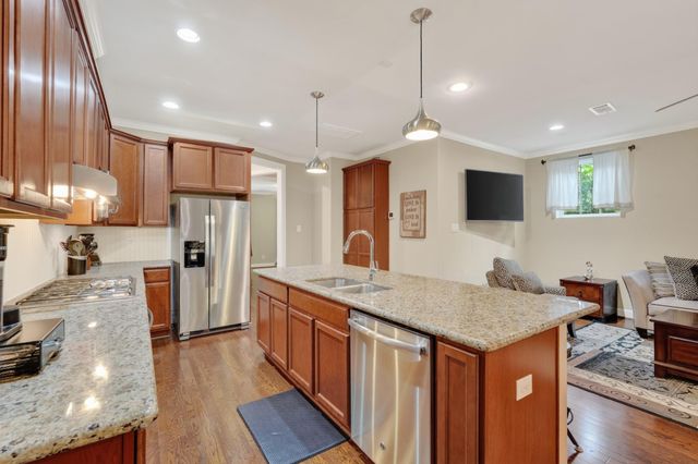 91 Kendrick Pines Boulevard, Spring, TX 77389