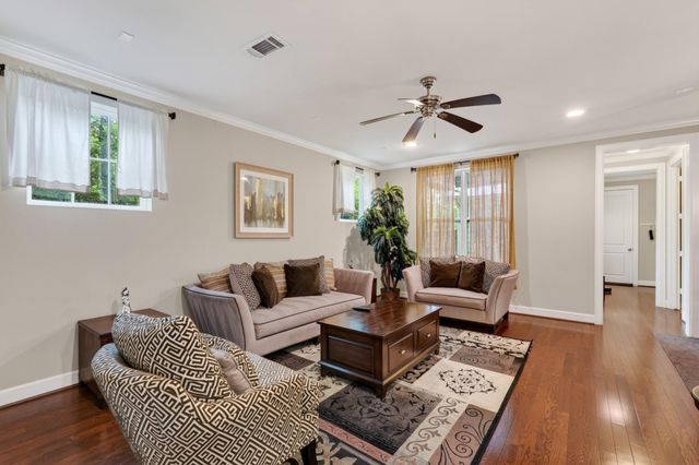 91 Kendrick Pines Boulevard, Spring, TX 77389