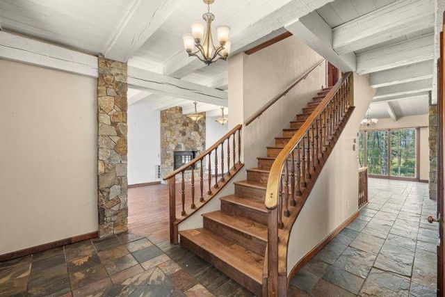 21110 W Blue Heron Rd, Cheney, WA 99004