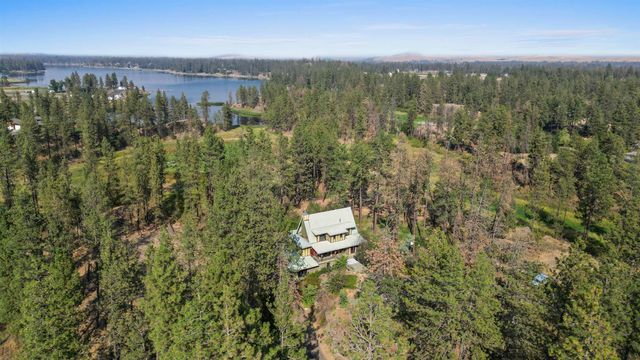 21110 W Blue Heron Rd, Cheney, WA 99004