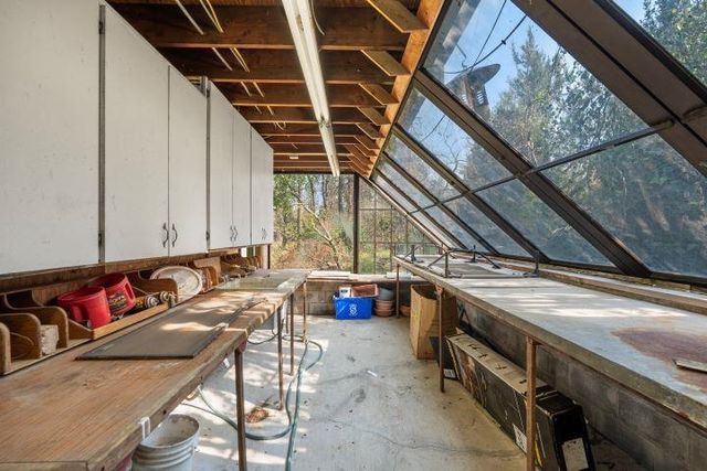 21110 W Blue Heron Rd, Cheney, WA 99004