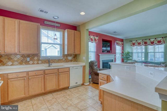 100 WHISTLING DUCK DR, Bridgeville, DE 19933