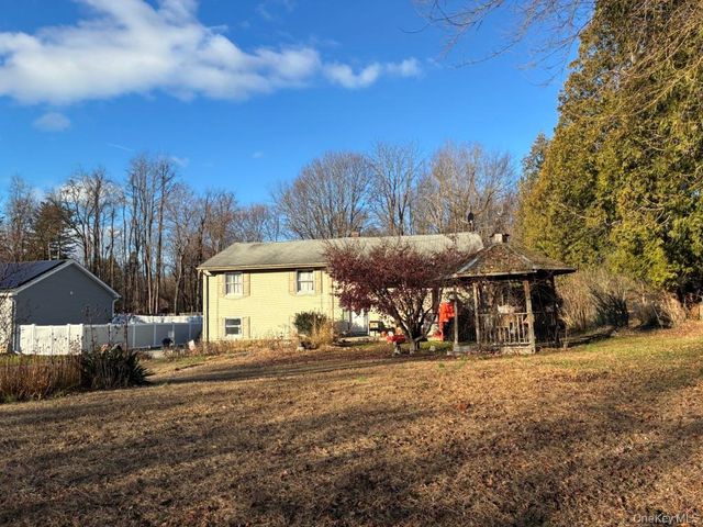 11 Myrtle Avenue, Walden, NY 12586