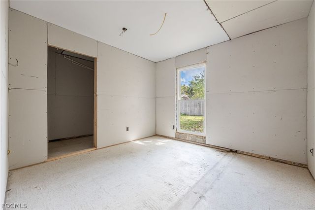 16781 Gina WAY, Fort Myers, FL 33908