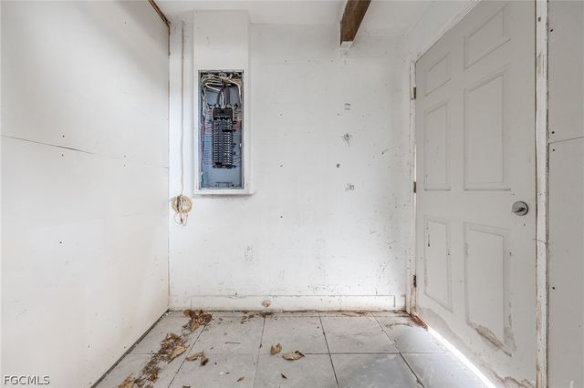 16781 Gina WAY, Fort Myers, FL 33908