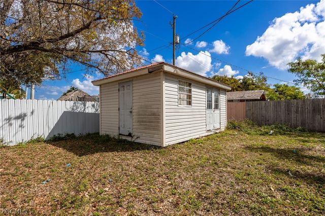 16781 Gina WAY, Fort Myers, FL 33908