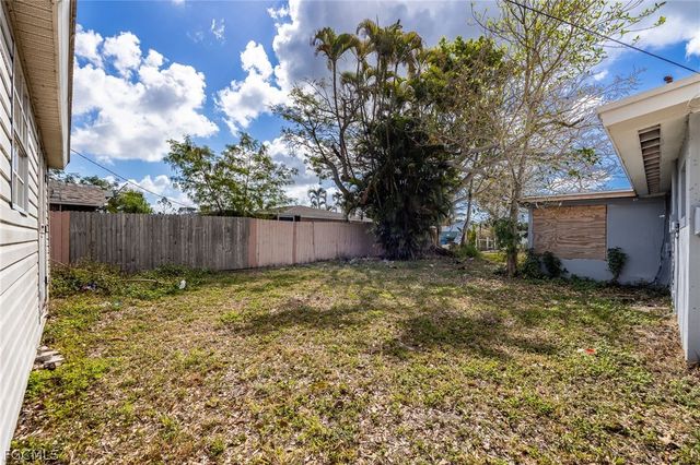 16781 Gina WAY, Fort Myers, FL 33908