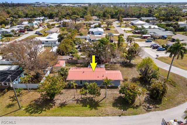 16781 Gina WAY, Fort Myers, FL 33908