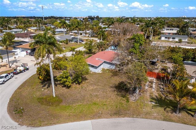 16781 Gina WAY, Fort Myers, FL 33908