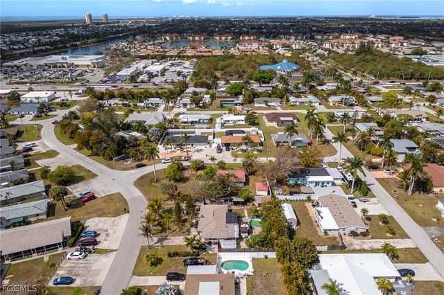 16781 Gina WAY, Fort Myers, FL 33908