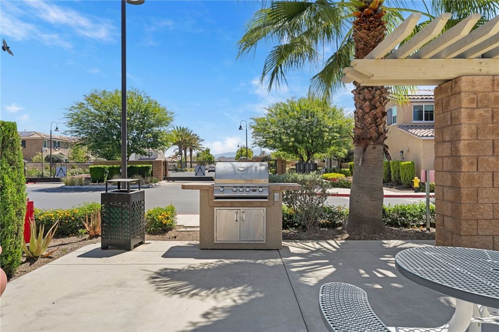 Image 37 of property listing at 154 Ambrosia Court, Perris, CA 92571