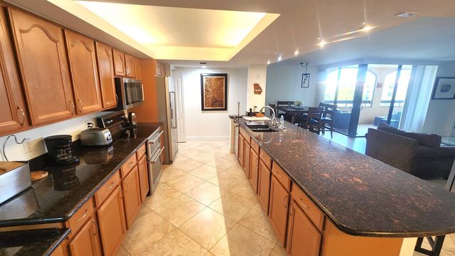 450 Egret Circle 9505, Delray Beach, FL 33444