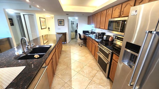 450 Egret Circle 9505, Delray Beach, FL 33444