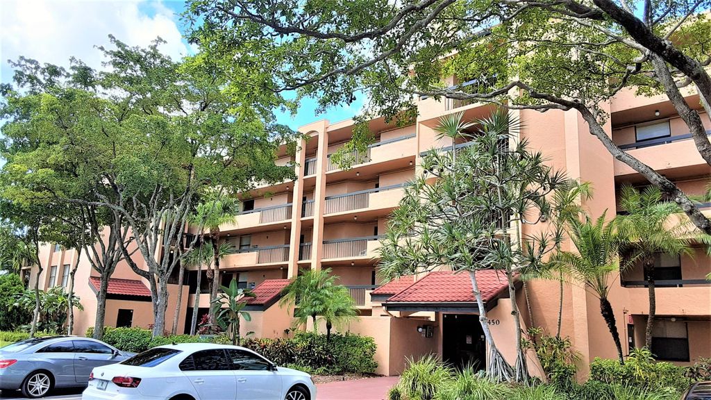 450 Egret Circle 9505, Delray Beach, FL 33444