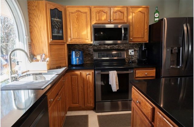 3 Perkins Place, Bath, NY 14810