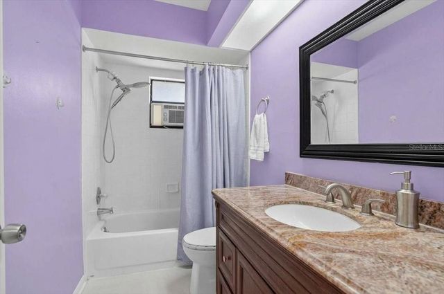2712 36TH AVENUE TER E, Bradenton, FL 34208