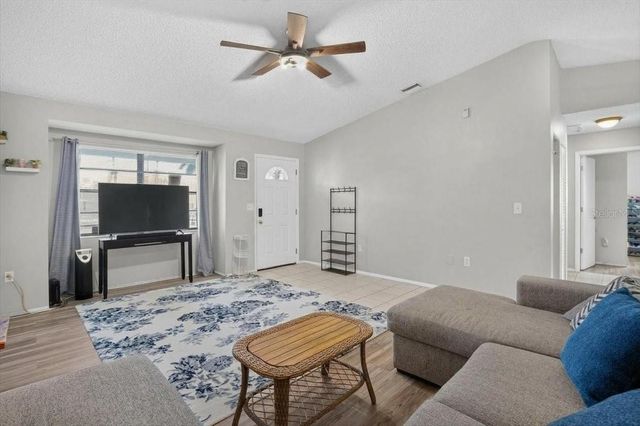 2712 36TH AVENUE TER E, Bradenton, FL 34208