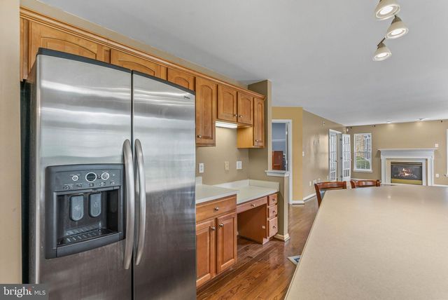 12 HUNTINGDON CT, Upper Chichester, PA 19061