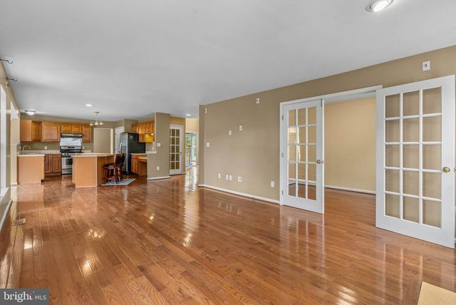 12 HUNTINGDON CT, Upper Chichester, PA 19061