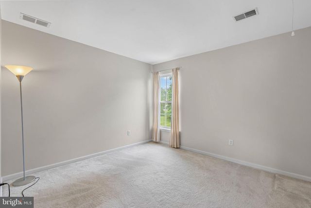12 HUNTINGDON CT, Upper Chichester, PA 19061