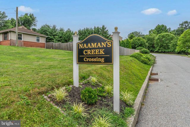 12 HUNTINGDON CT, Upper Chichester, PA 19061