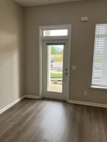 2400 Arden Village Dr Unit B, Columbia, TN 38401