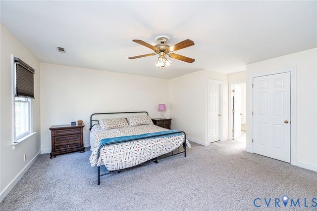 2803 Jolly Ln, Chester, VA 23831