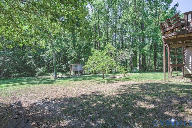 2803 Jolly Ln, Chester, VA 23831