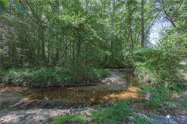 2803 Jolly Ln, Chester, VA 23831