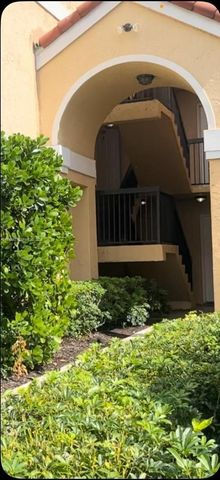 5721 Riverside Dr 205B5, Coral Springs, FL 33067