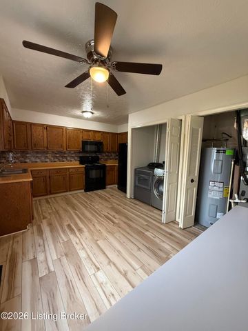 4805 E Indian Trail, Louisville, KY 40218