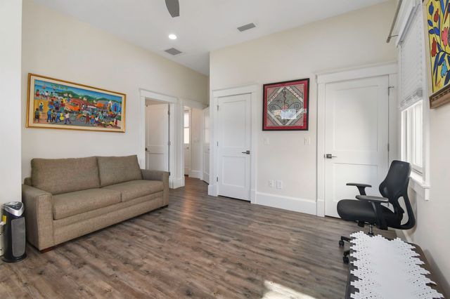 307 Saint George St, St Augustine, FL 32084