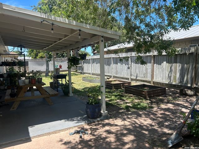 2834 HELD DR, Corpus Christi, TX 78418