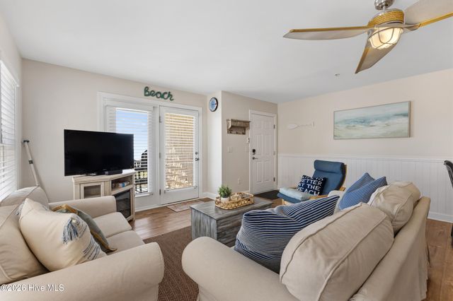 1711 Carolina Beach Avenue N Unit B, Carolina Beach, NC 28428
