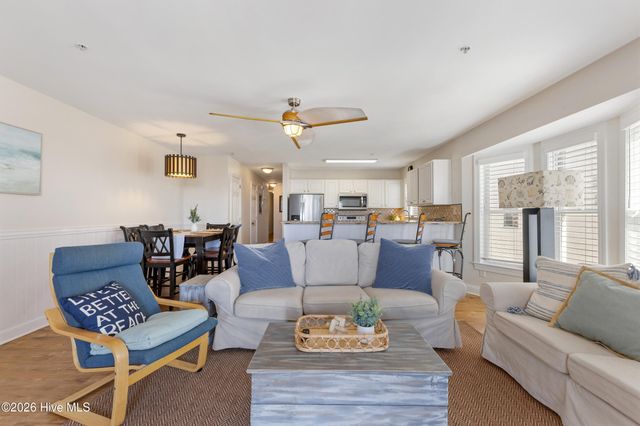 1711 Carolina Beach Avenue N Unit B, Carolina Beach, NC 28428