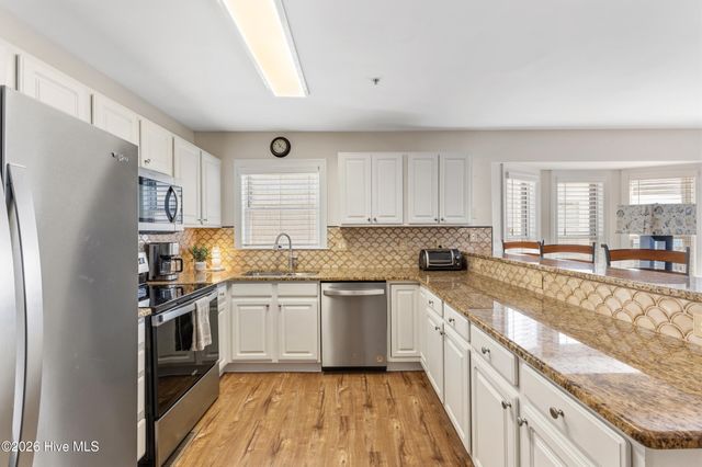 1711 Carolina Beach Avenue N Unit B, Carolina Beach, NC 28428