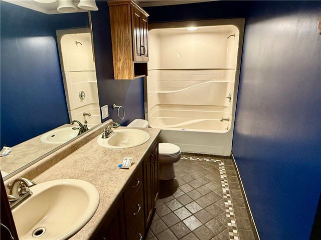 131 Edison, Uniontown, PA 15401