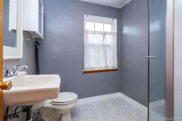 2963 22nd Street, Wyandotte, MI 48192