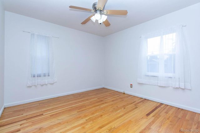 2963 22nd Street, Wyandotte, MI 48192