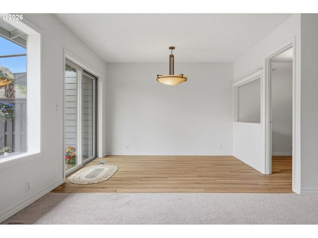 32125 Sw CYPRESS Pt, Wilsonville, OR 97070