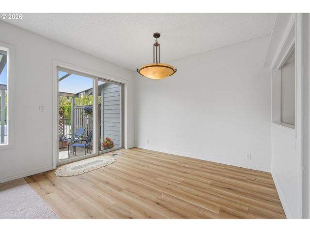 32125 Sw CYPRESS Pt, Wilsonville, OR 97070