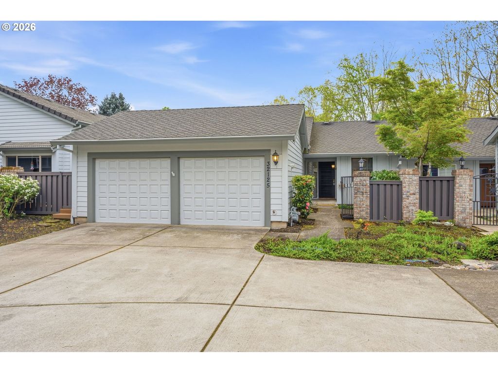 32125 Sw CYPRESS Pt, Wilsonville, OR 97070