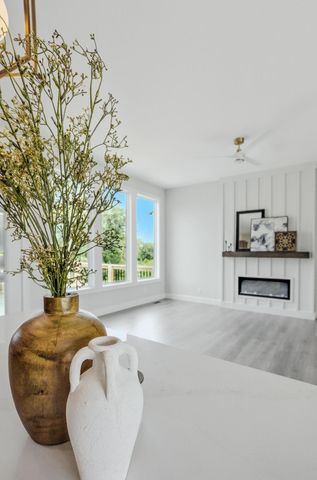 4725 STAYTON FERRY CIRCLE, Columbia, MO 65201