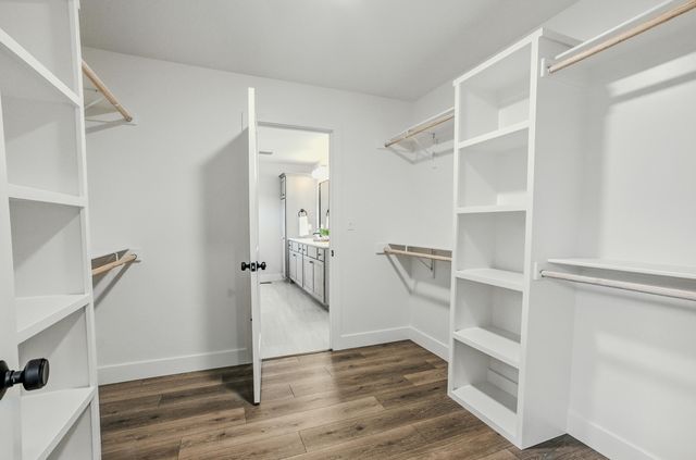 4725 STAYTON FERRY CIRCLE, Columbia, MO 65201