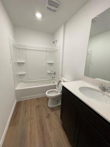 1121 Largemouth RD, Bastrop, TX 78602