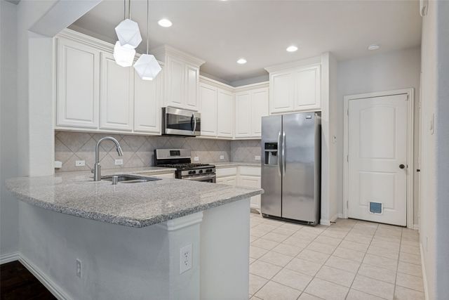 723 Matthew Place, Richardson, TX 75081